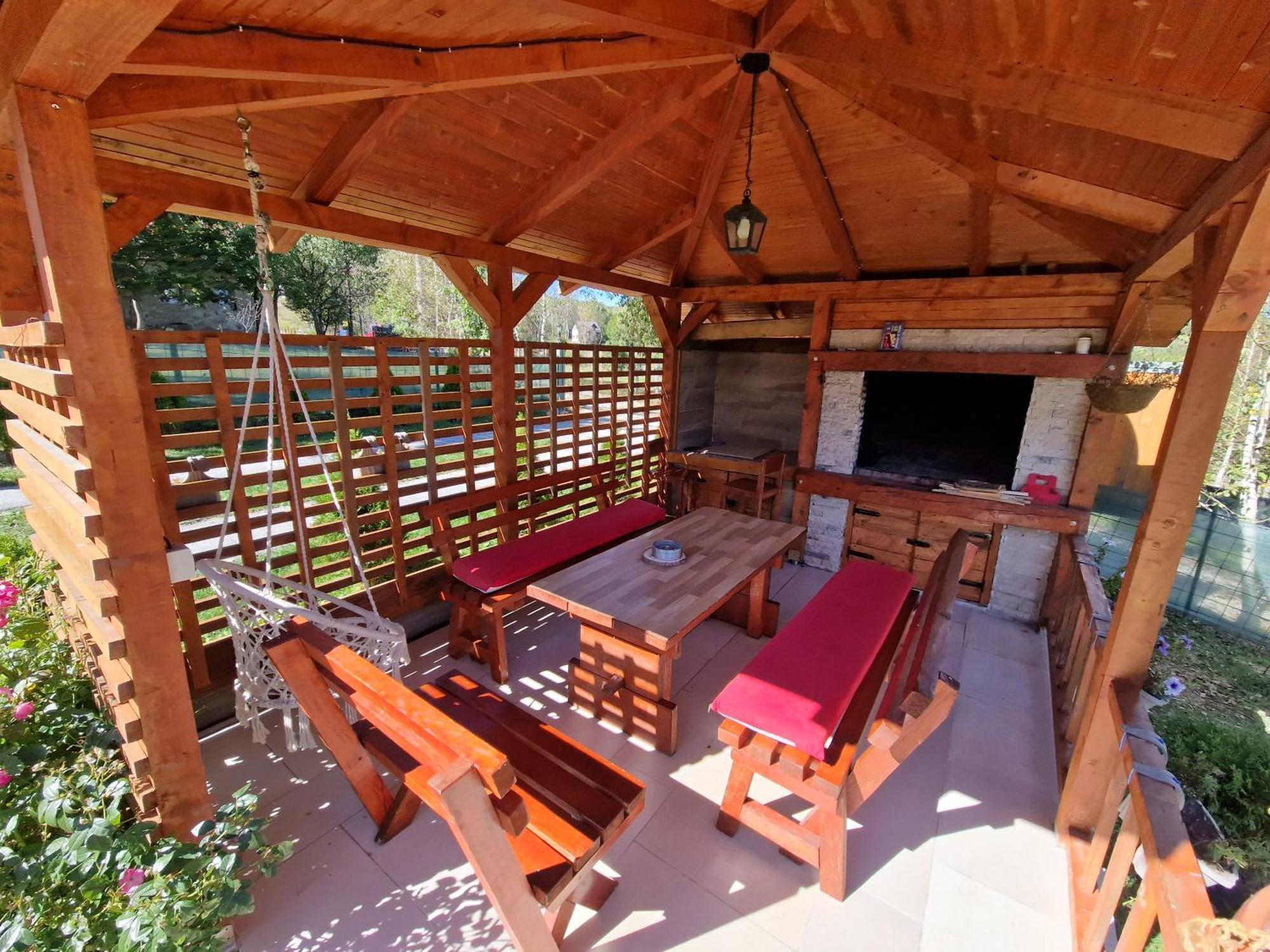 Mountain House Brutusi 17 Bjelasnica Trnovo Bih Exterior foto